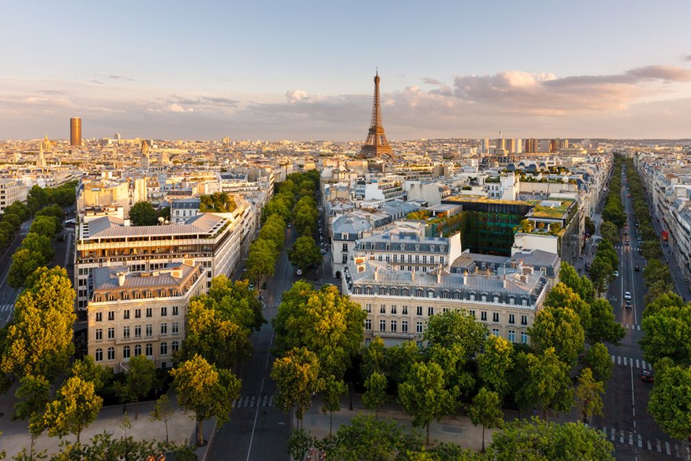 Paris Hakkında