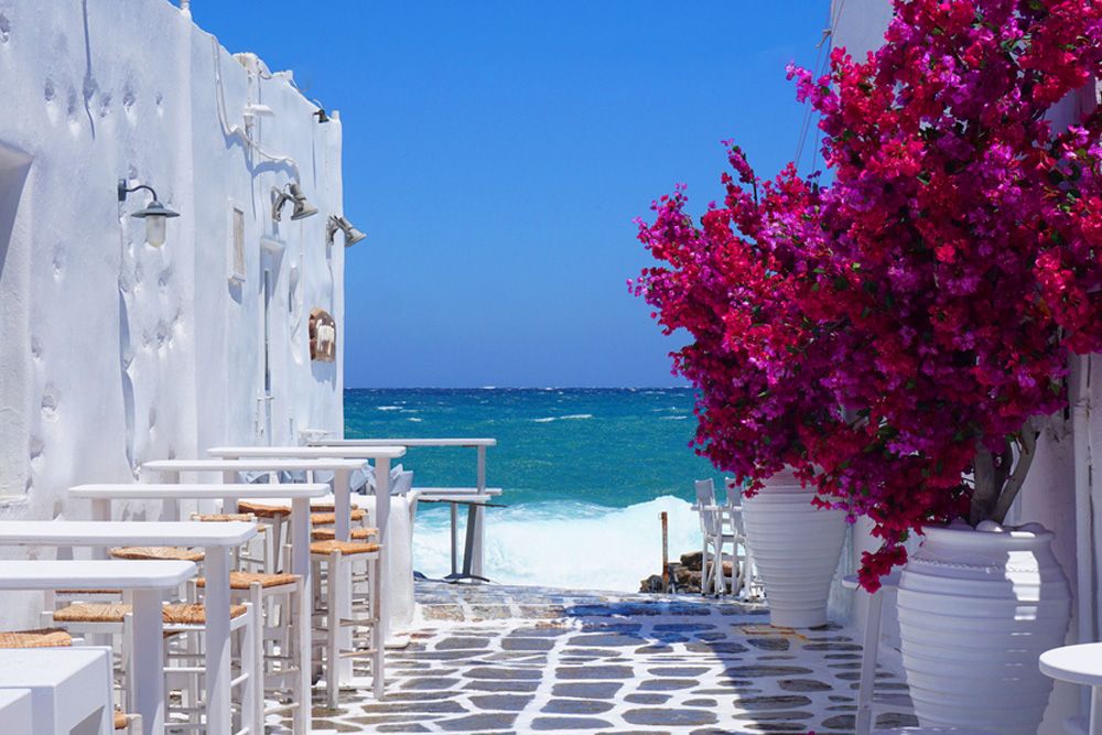 Paros Adası Hakkında